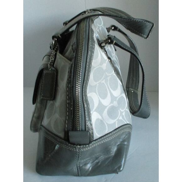 Coach Women's Gray Medium Handbag Zipper & Pockets - Picture 2 of 7